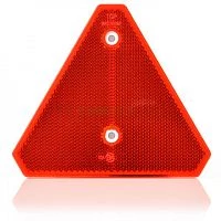 Светоотражатель красный треугольный с отверстиями WAS 839